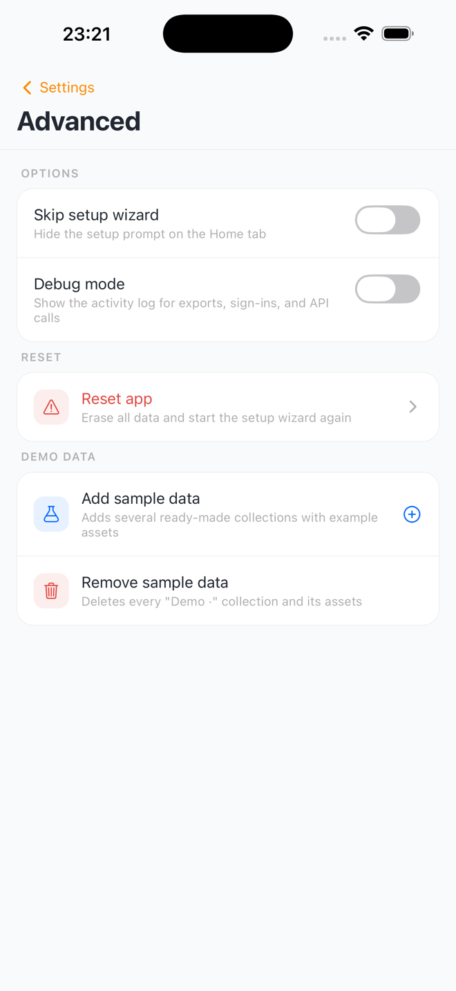 Settings › Advanced with the Demo data card: Add sample data and Remove sample data